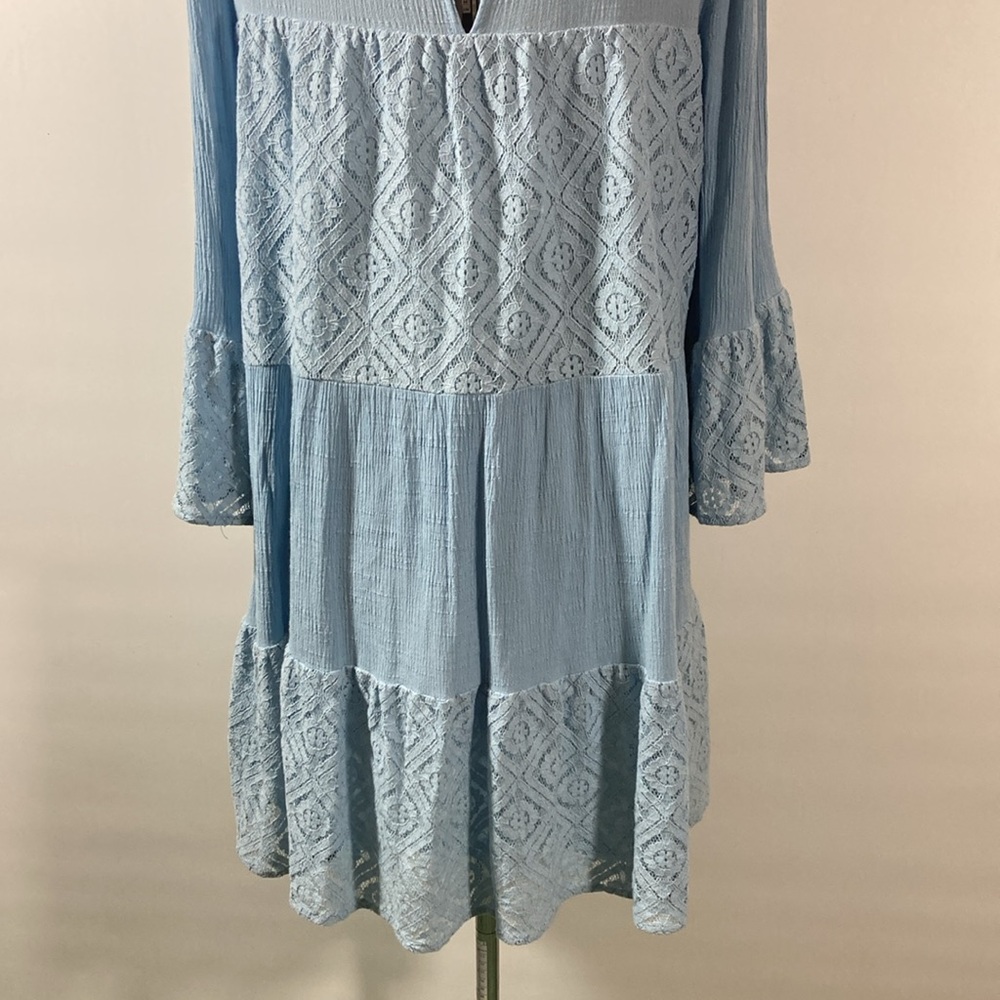 Entro Dress Women Size Large Blue Bell Sleeves Crocheted Tiers - Picture 8 of 11